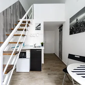 Rio's Stylish Flats Apartment Budapest