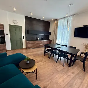 Luxury Kmochova Apartment Prag