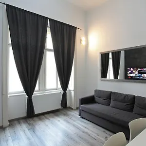 https://apartment-house-the-modern-flat.praguehotelsweb.com