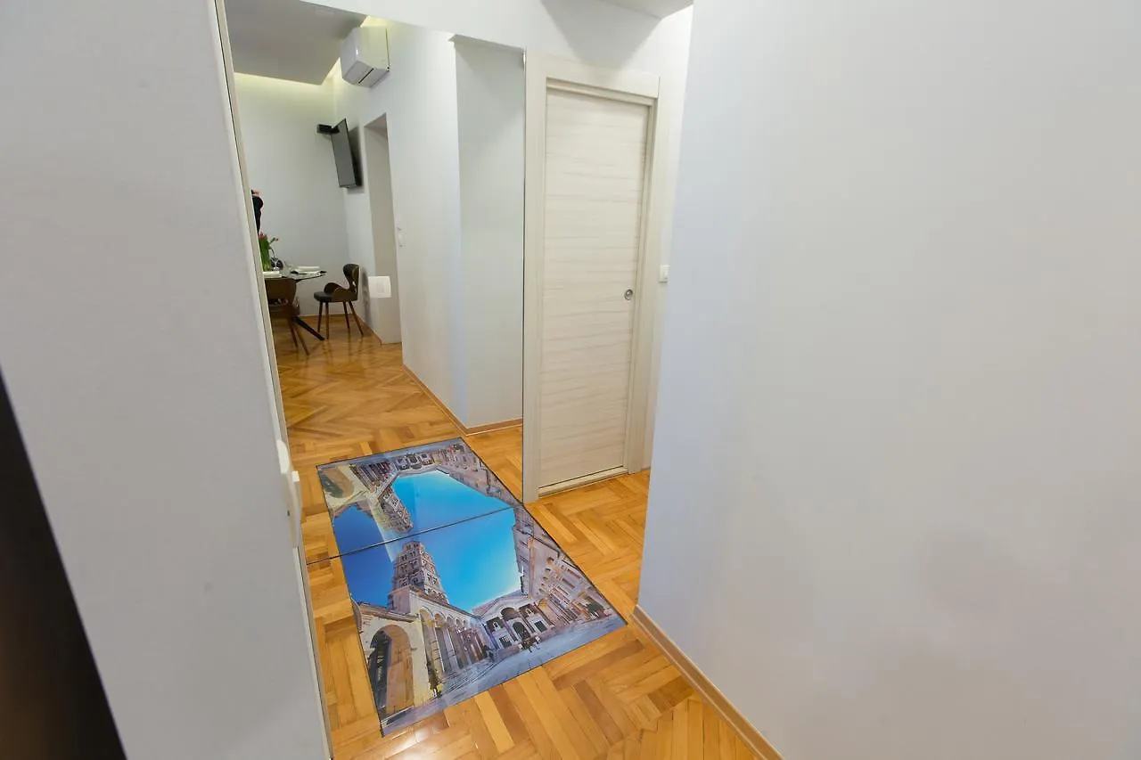 Villa Domina Сплит 0*,